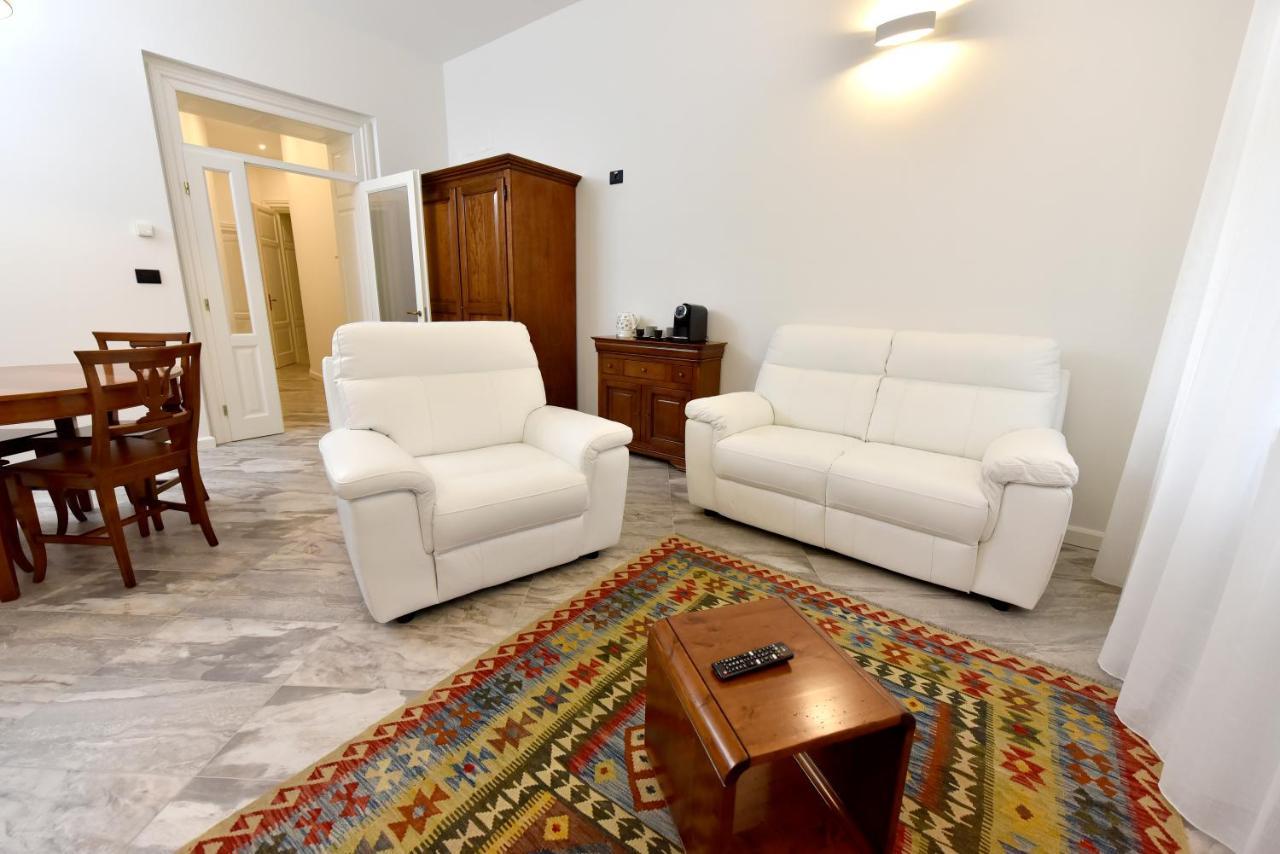 Apart No 6 Timisoara Ngoại thất bức ảnh