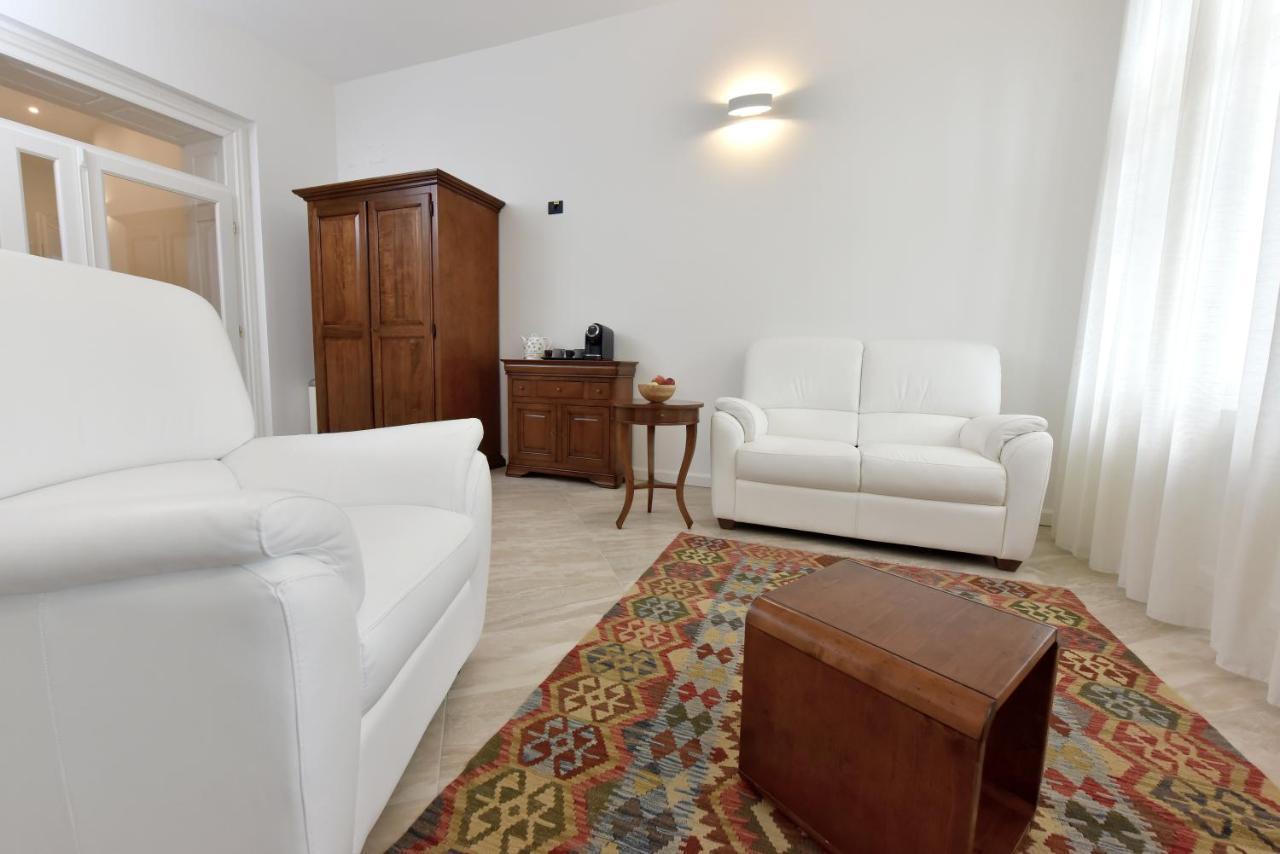 Apart No 6 Timisoara Ngoại thất bức ảnh